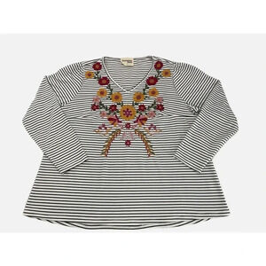 Savanna Jane Top Women’s 1X White Black Striped Floral Embroidered Long Sleeve